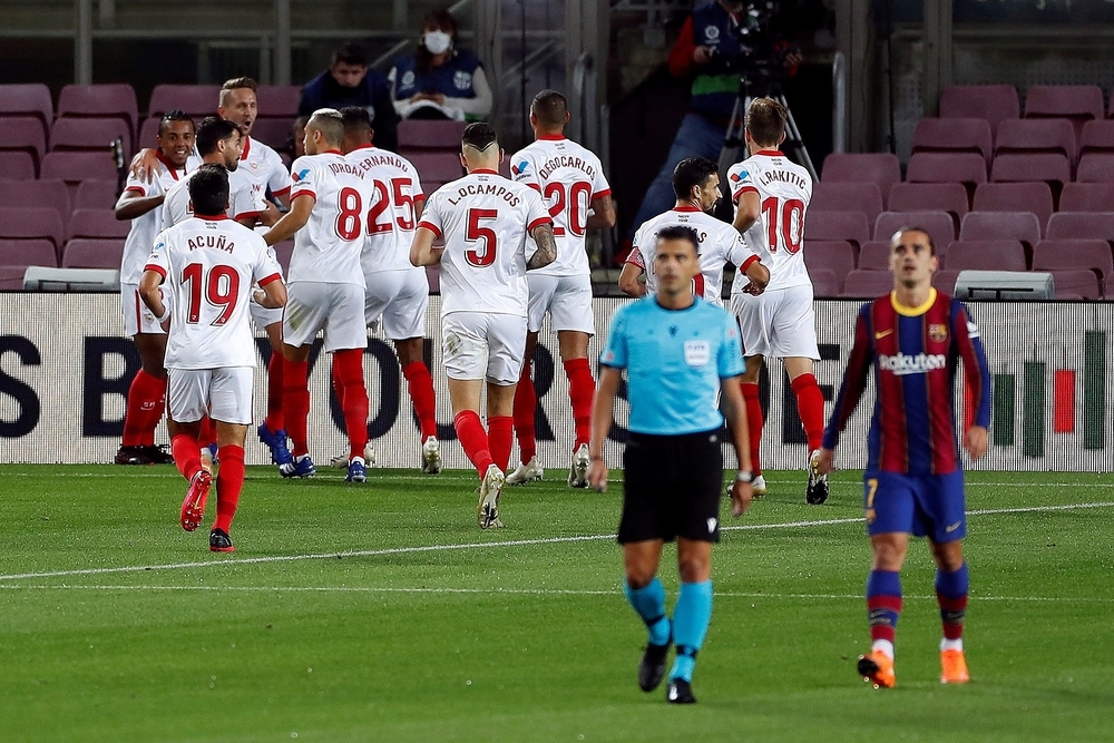 Barcelona y Sevilla firman tablas en el Camp Nou