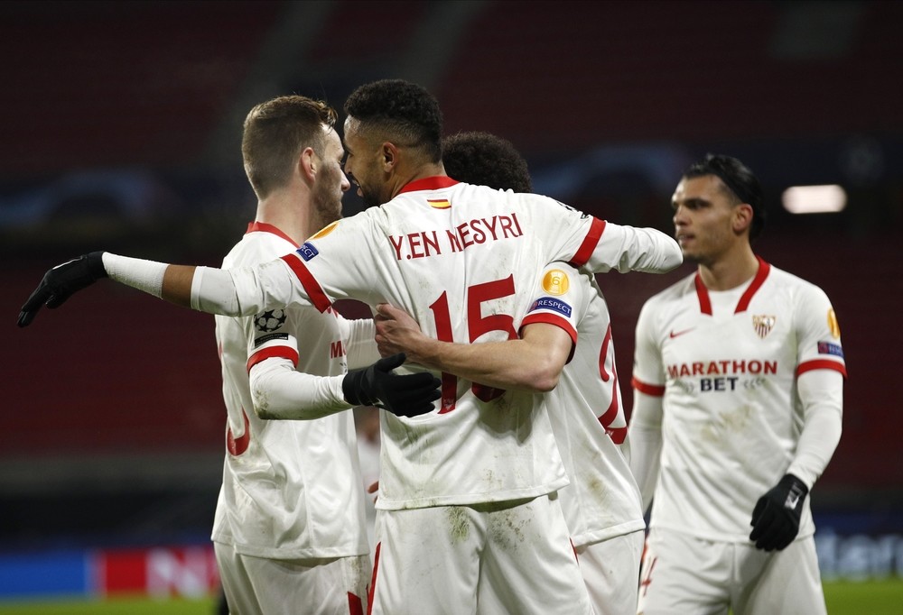 El Sevilla saca pegada en Rennes