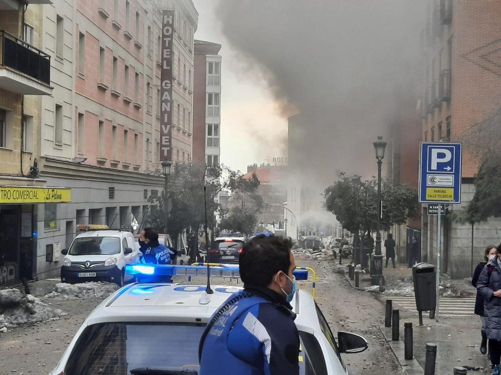 Una explosión destroza un edificio en el centro de Madrid