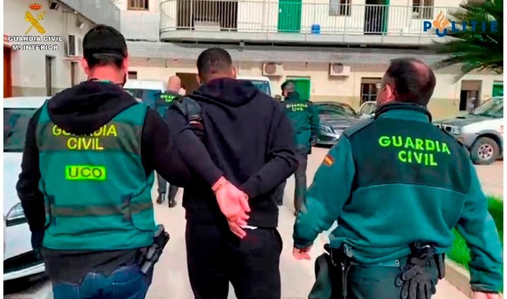 La Guardia Civil acaba con el mayor alijo de cocaína rosa