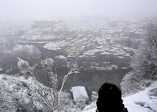La vista nevada del Casco histórico desde el Valle fue una de las fotos más perseguidas.