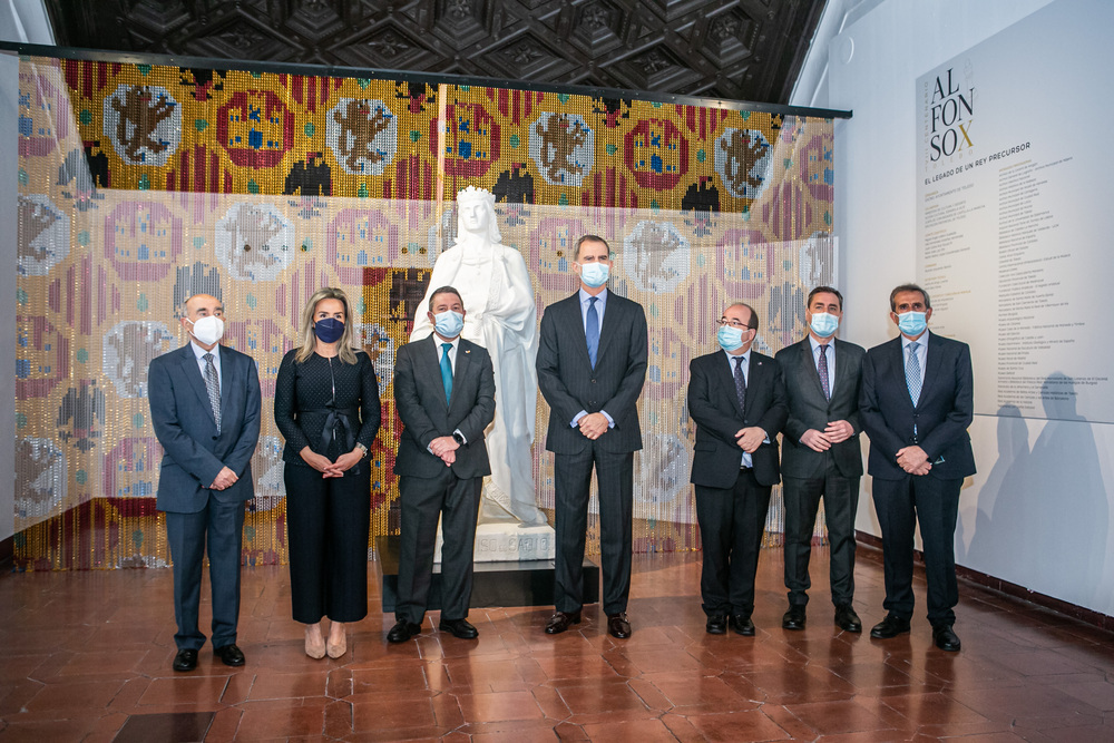 El rey Felipe VI inaugura la exposición sobre Alfonso X