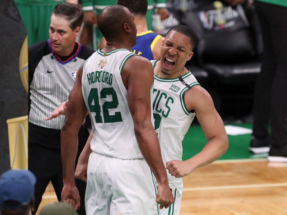 NBA: Finals-Golden State Warriors at Boston Celtics  / PAUL RUTHERFORD