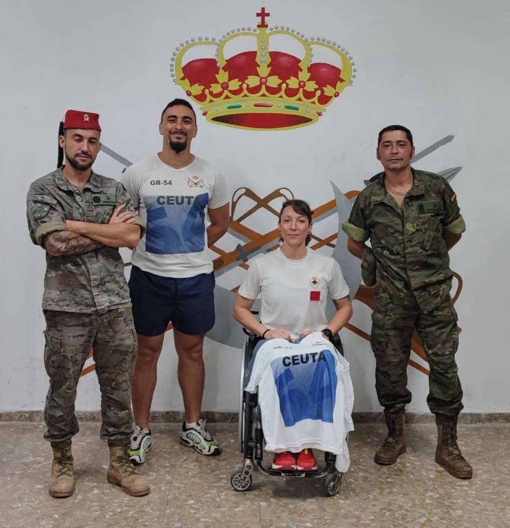 La unidad Regulares 54 ha apoyado esta semana a la toledana: cabo Arroyo, soldado Munir, Isabel Fernández y brigada Tezanos