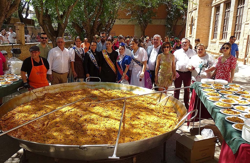 Misa y gran paella, en honor a los ausentes en Quintanar