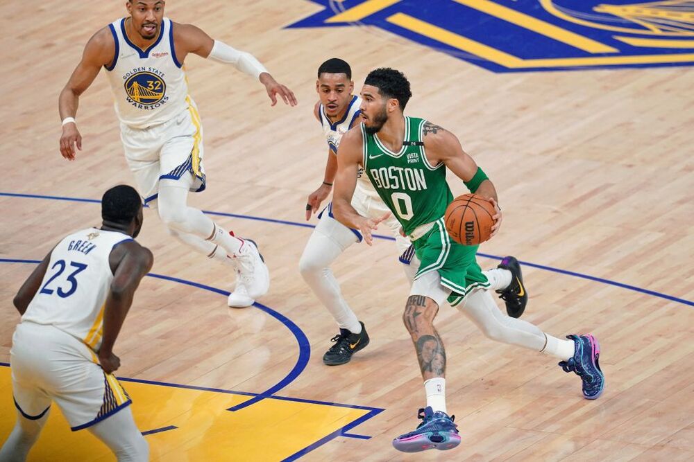 NBA: Finals-Boston Celtics at Golden State Warriors  / CARY EDMONDSON