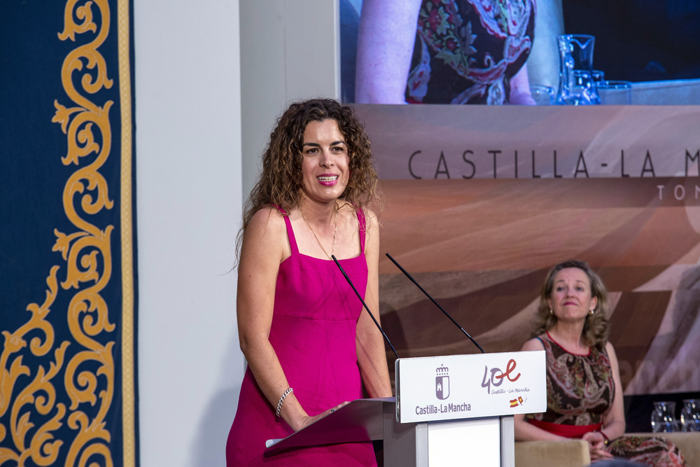 Ana Megia Macías defendió la inversión en investigación