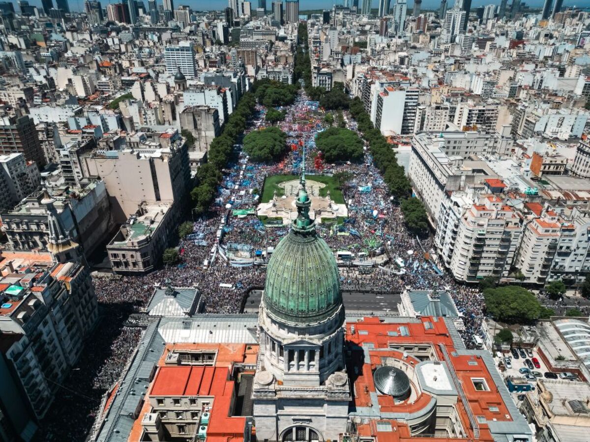 Comienza en Argentina el primer pulso del sindicalismo argentino al Gobierno de Milei  / JUAN IGNACIO RONCORONI