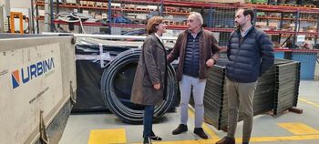 Sánchez visita Urbina, firma puntera en eficiencia energética