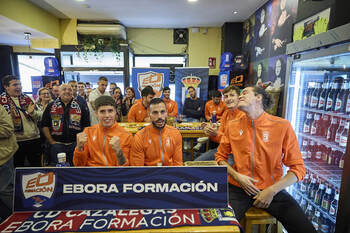 El CD Cazalegas celebra el emparejamiento con la Real Sociedad