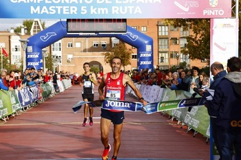 Pedro Vega, campeón de España Máster de  5 kilómetros en ruta