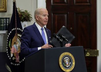 Biden pide al Congreso 33.000 millones más para ayudar a Ucrania