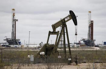 La OPEP y Rusia rebajan los suministros petroleros diarios