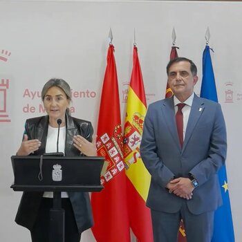 Tolón defiende en Murcia el fin del trasvase Tajo-Segura