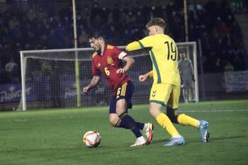 Los Sub'21 golean 8-0 a Lituania en Talavera