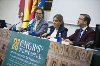 Toledo inaugura un Congreso de revestimiento de fachadas
