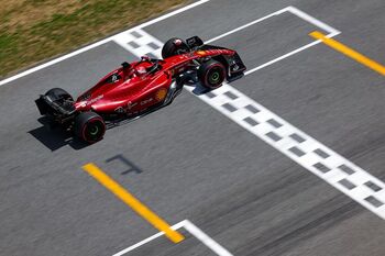 Leclerc marca el ritmo del primer día