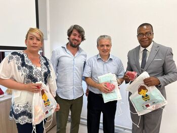 Ciencias de la Salud apoya el desarrollo sanitario de Angola