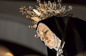 La Virgen de la Soledad, primera en procesionar