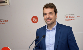 El PSOE exige buses gratuitos en hora punta