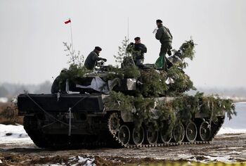 Polonia anuncia que ha enviado ya los primeros 'Leopard 2'