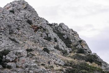 Herido un escalador sonsecano tras caerse de 10 metros en Mora