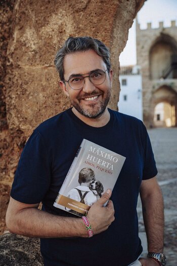 Máximo Huerta presenta su libro 'Adiós, pequeño' en Madridejos