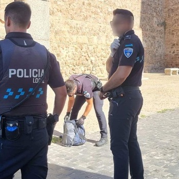 Arrestados en Bisagra tras una persecución por el Casco