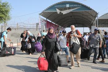 Un español, evacuado desde Gaza a través del paso de Rafá