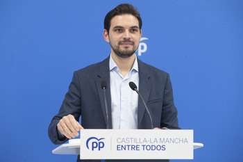 El PP alaba el compromiso de Núñez ante notario con la sanidad