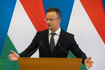 Hungría amenaza con vetar nuevas sanciones de la UE a Rusia