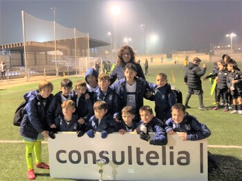 El CF Élite Talavera gana el Torneo Solidario de Futbol 8