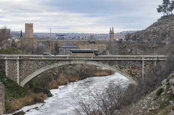 Etyser cimentará puente nuevo de Alcántara