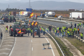 Denunciados 37 manifestantes e identificados 467 tractores