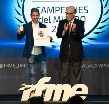 Álvaro Bautista en la Gala de campeones del mundo 2023