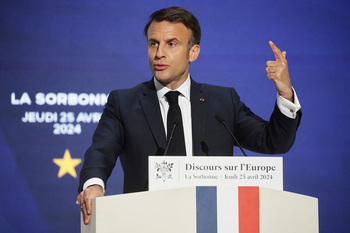 Macron llama a salvar una Europa que 